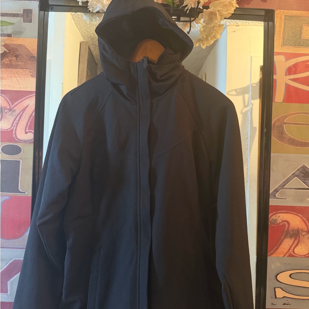 Women’s Black Kirkland Hooded Jacket - Classic Lightweight Coat - Picture 5 of 5